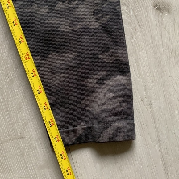 SPANX Look At Me‎ Now Green Camo Leggings 3X cropped - Picture 7 of 7